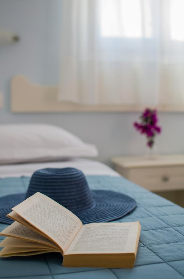 Athena Rooms Chora Exterior foto