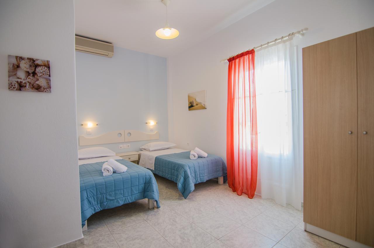 Athena Rooms Chora Exterior foto